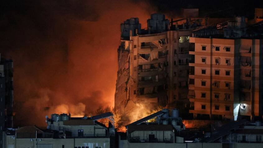 Middle East War: Escalations as Israel hits Damascus, Pounds Lebanon 1 lebanon