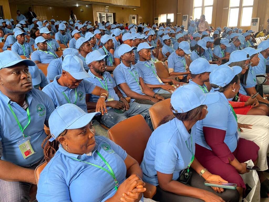 DESOPADEC Supports Artisans with Starter-Packs, N500k Seed-funds 9 WhatsApp Image 2024 11 28 at 11.25.47 c24ef73f