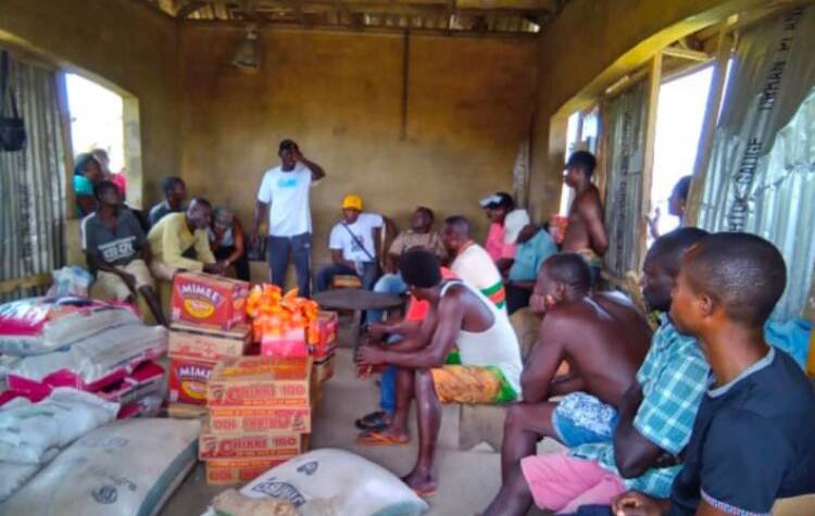 US-based Urhobo Group Donates Relief Materials to Okuama 1 IMG 20241214 WA0010