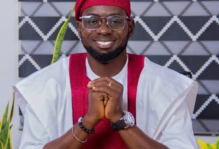 Asisat Oshoala’s brother to run for Ikorodu LG chairmanship 1 Azeez Oshoala 697x720 1