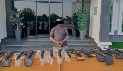 Army nabs notorious gunrunner, recovers 15 automatic rifles in Rivers 1 1000855173