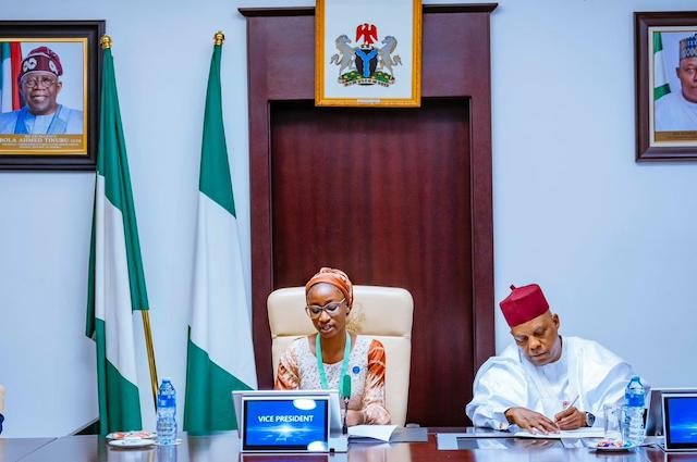 Teenager takes over vice president’s seat, advocates for girl-child education 1 Joy