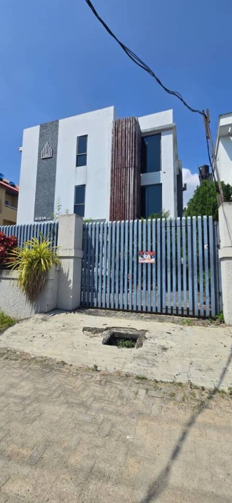 FOR SALE: Premium Fully Furnished 3-Bedroom Ensuite Apartment in Ilasan, Lekki 5 IMG 20260323 WA0018